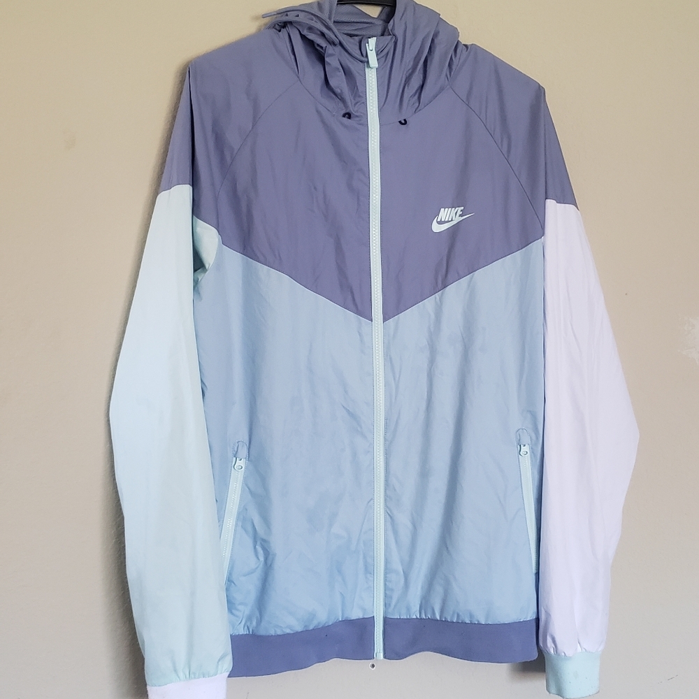 Mens Nike Windrunner jacket